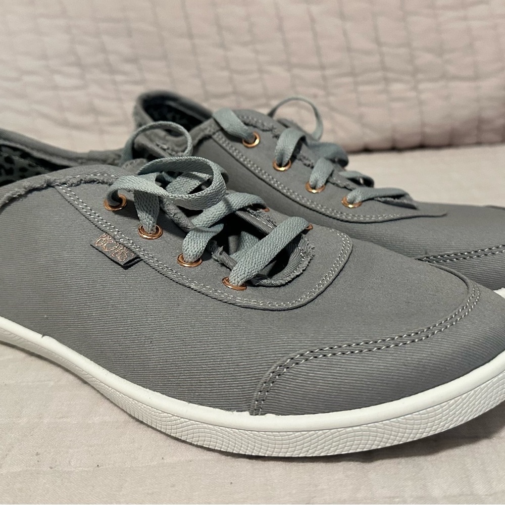 Sketchers BOB women’s